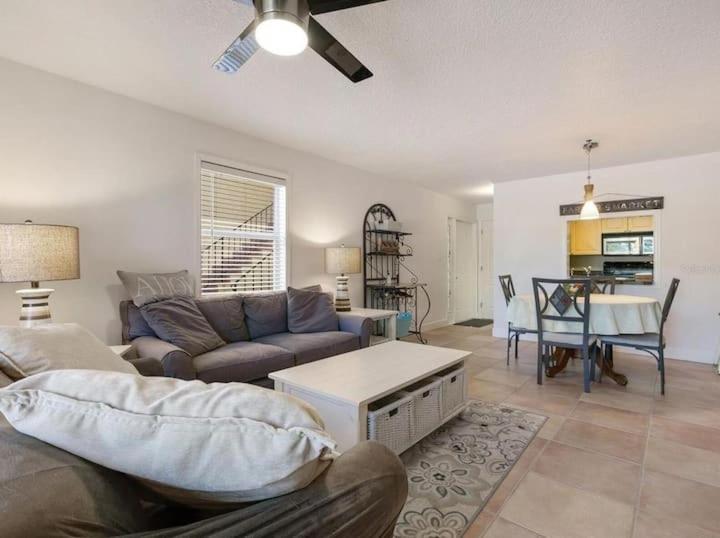 2Bed/2Bath Condo Next To Siesta Key ~A Hidden Gem Sarasota Exterior photo