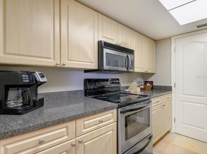 2Bed/2Bath Condo Next To Siesta Key ~A Hidden Gem Sarasota Exterior photo